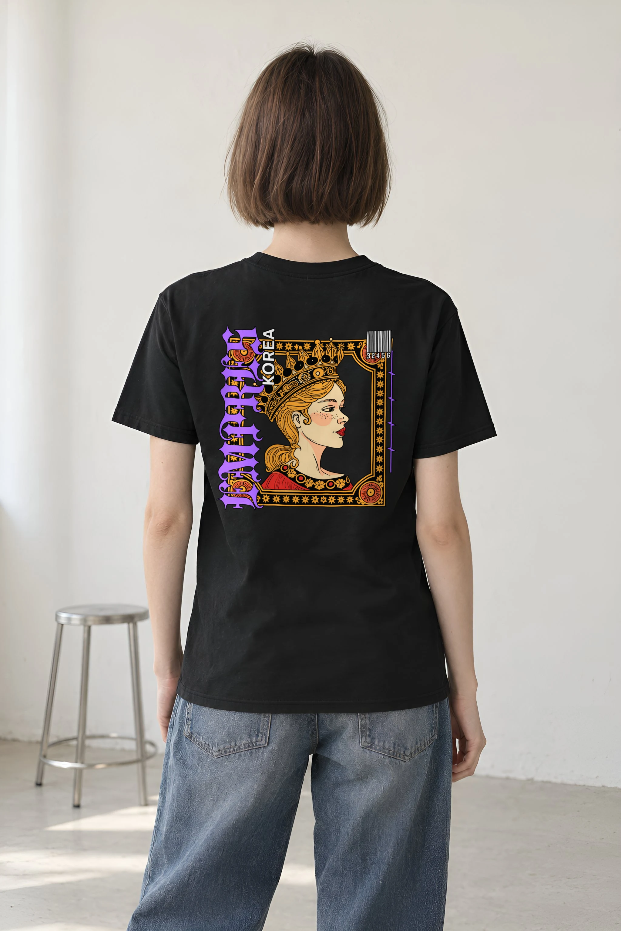 "Crowned Royal Portrait" Heavyweight Unisex Crewneck T-shirt