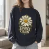 "Daisy Club Nocturne" Unisex Longsleeve T-shirt | Gildan 2400