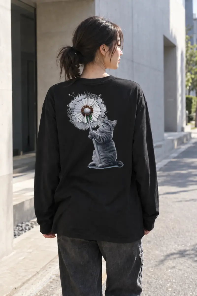 "Dandelion Tabby" Unisex Longsleeve T-shirt | Gildan 2400