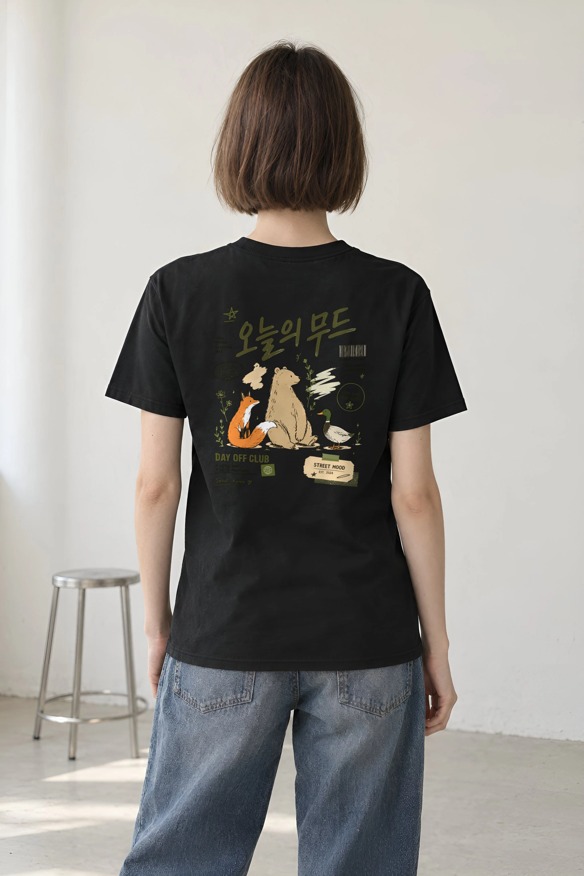 "Day Off Club" Heavyweight Unisex Crewneck T-shirt