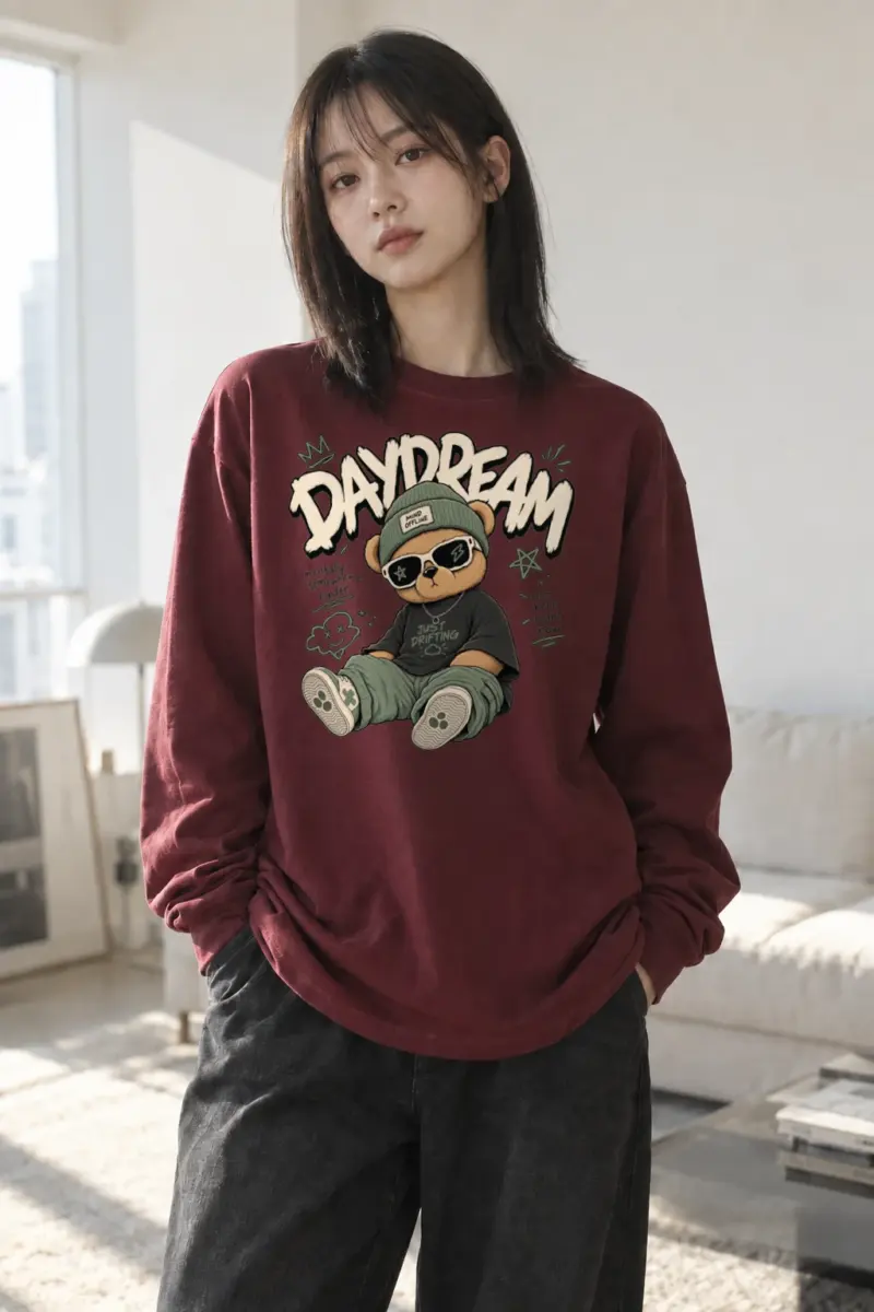 "Daydream Bear" Unisex Longsleeve T-shirt | Gildan 2400