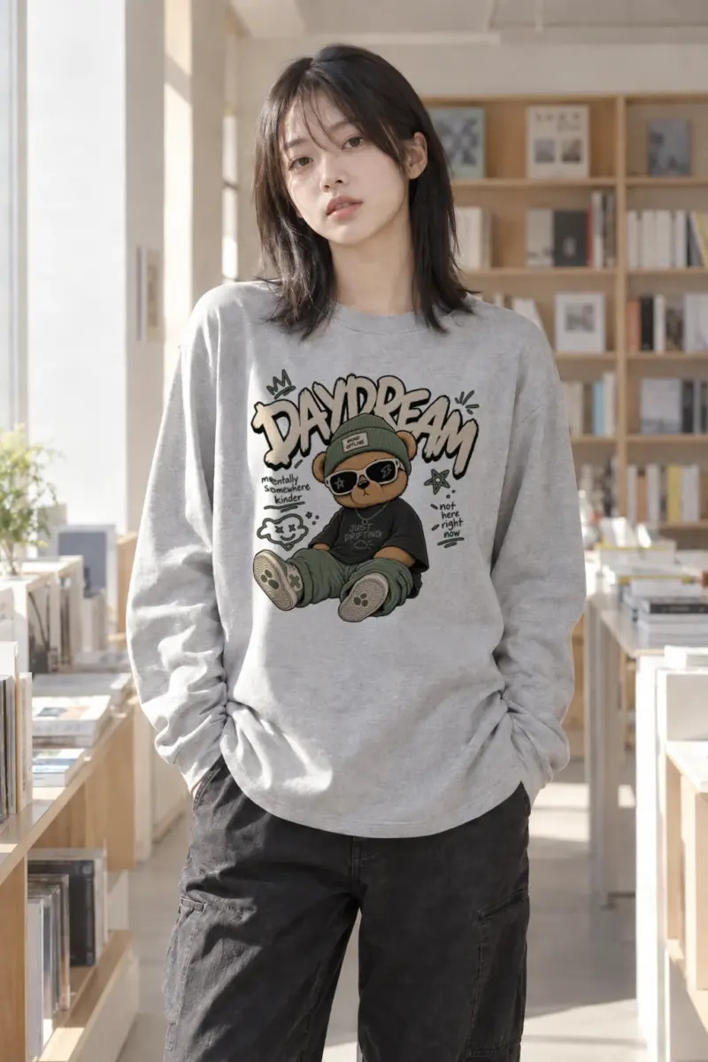 "Daydream Bear" Unisex Longsleeve T-shirt | Gildan 2400