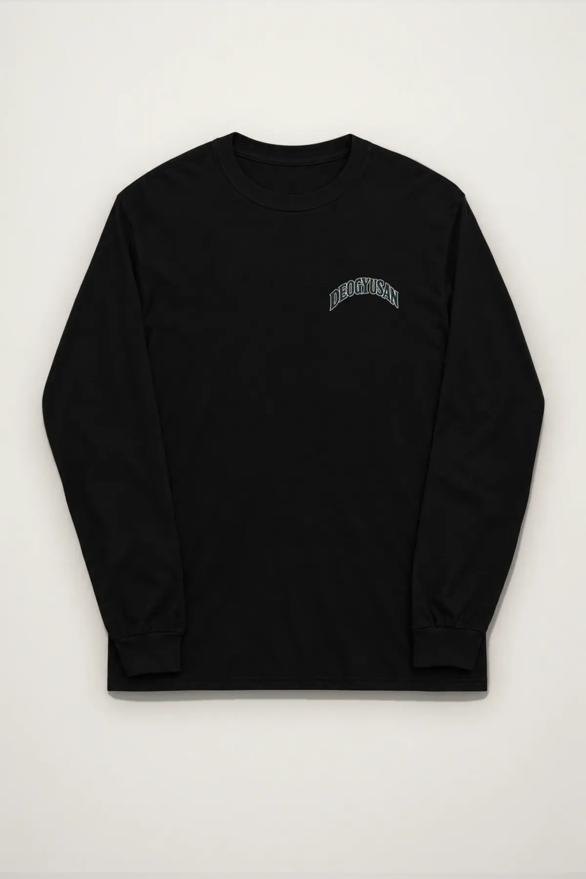 "Deogyusan Snow Between Pines" Unisex Longsleeve T-shirt