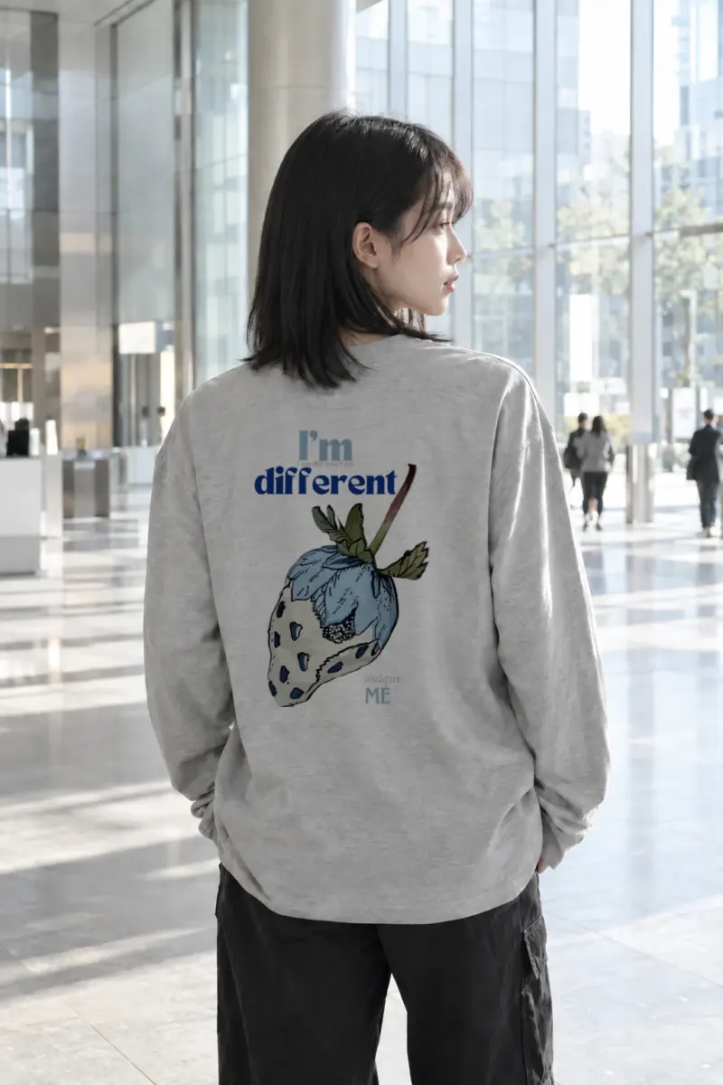 “Different Unique Me” Unisex Longsleeve T-shirt | Gildan 2400