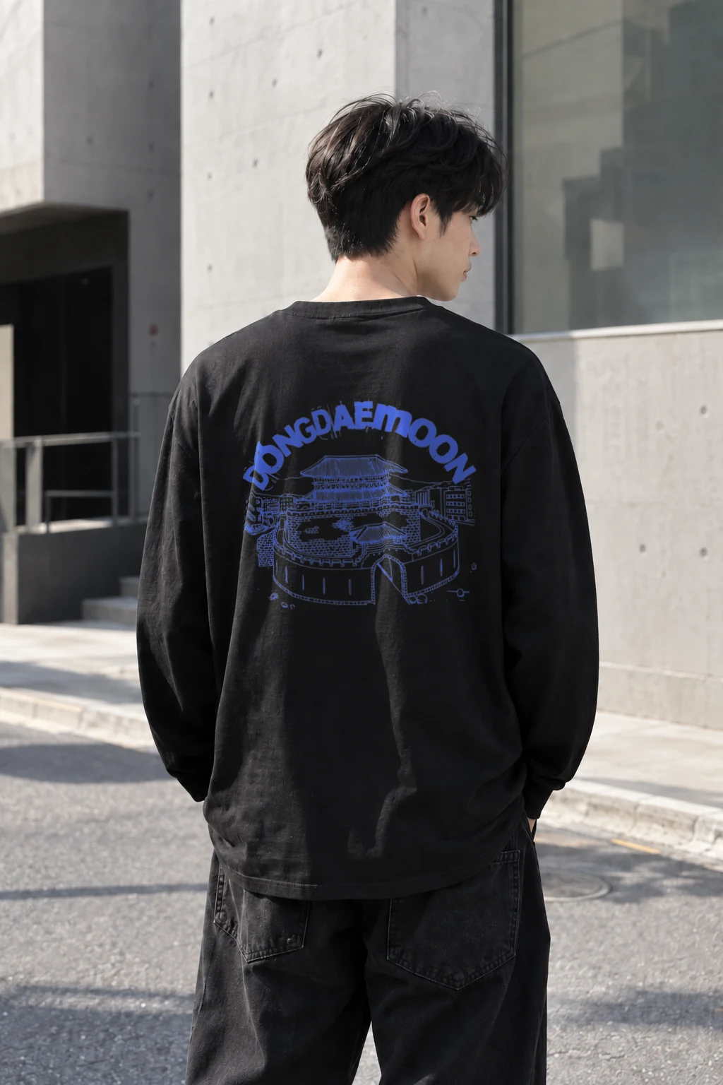 "Dongdaemun Gate" Unisex Longsleeve T-shirt | Gildan 2400