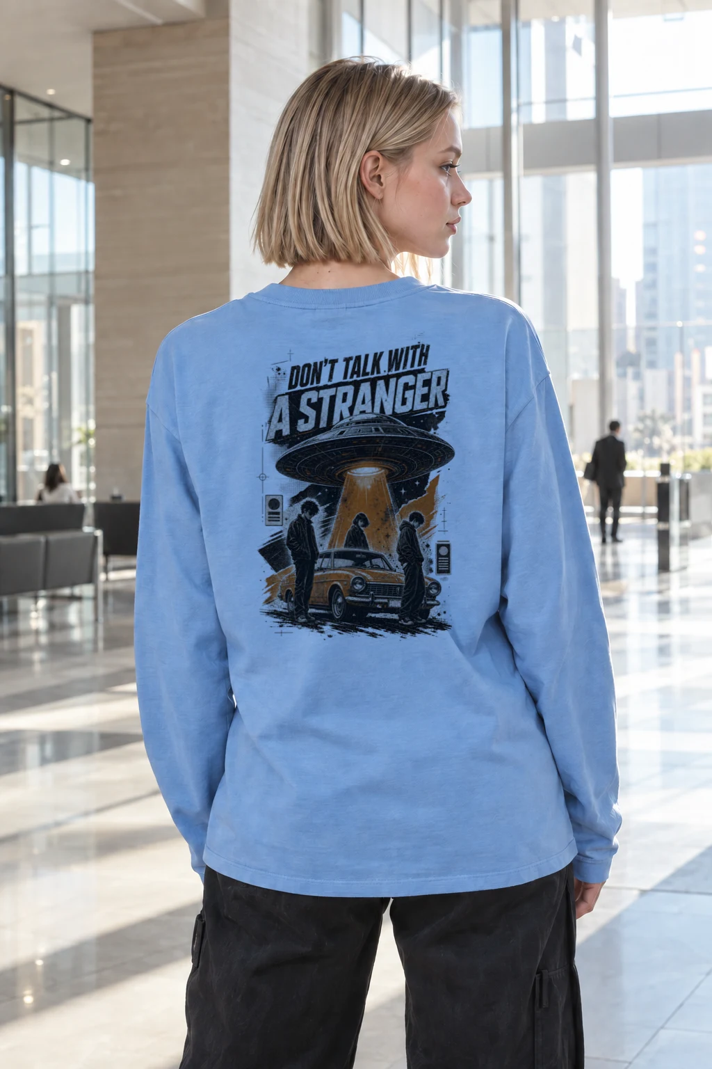 "Don't Talk With A Stranger" Unisex Longsleeve T-shirt | Gildan 2400