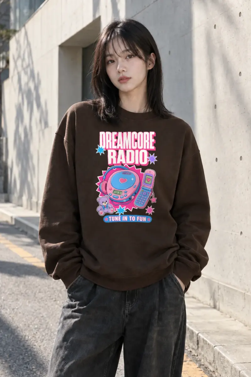 "Dreamcore Radio" Heavy Blend Unisex Crewneck Sweatshirt | Gildan 18000