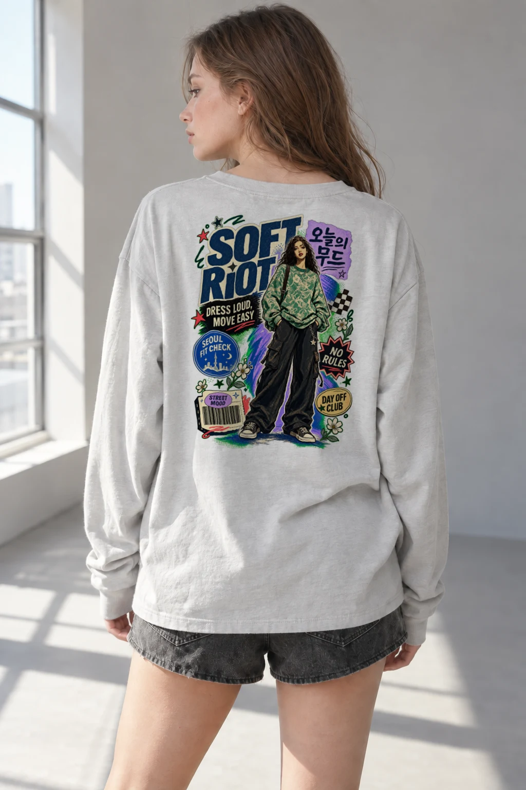 "Dress Loud Move Easy" Unisex Longsleeve T-shirt | Gildan 2400