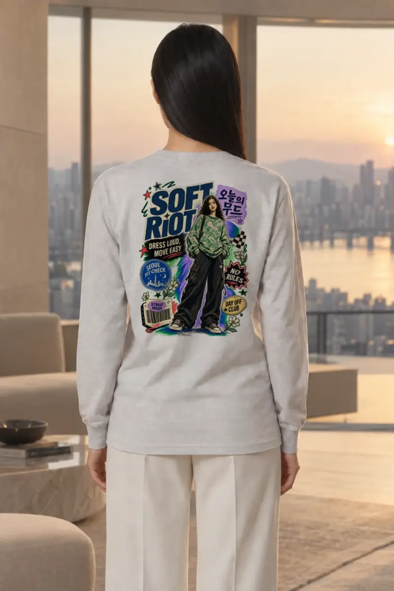 "Dress Loud Move Easy" Unisex Longsleeve T-shirt | Gildan 2400