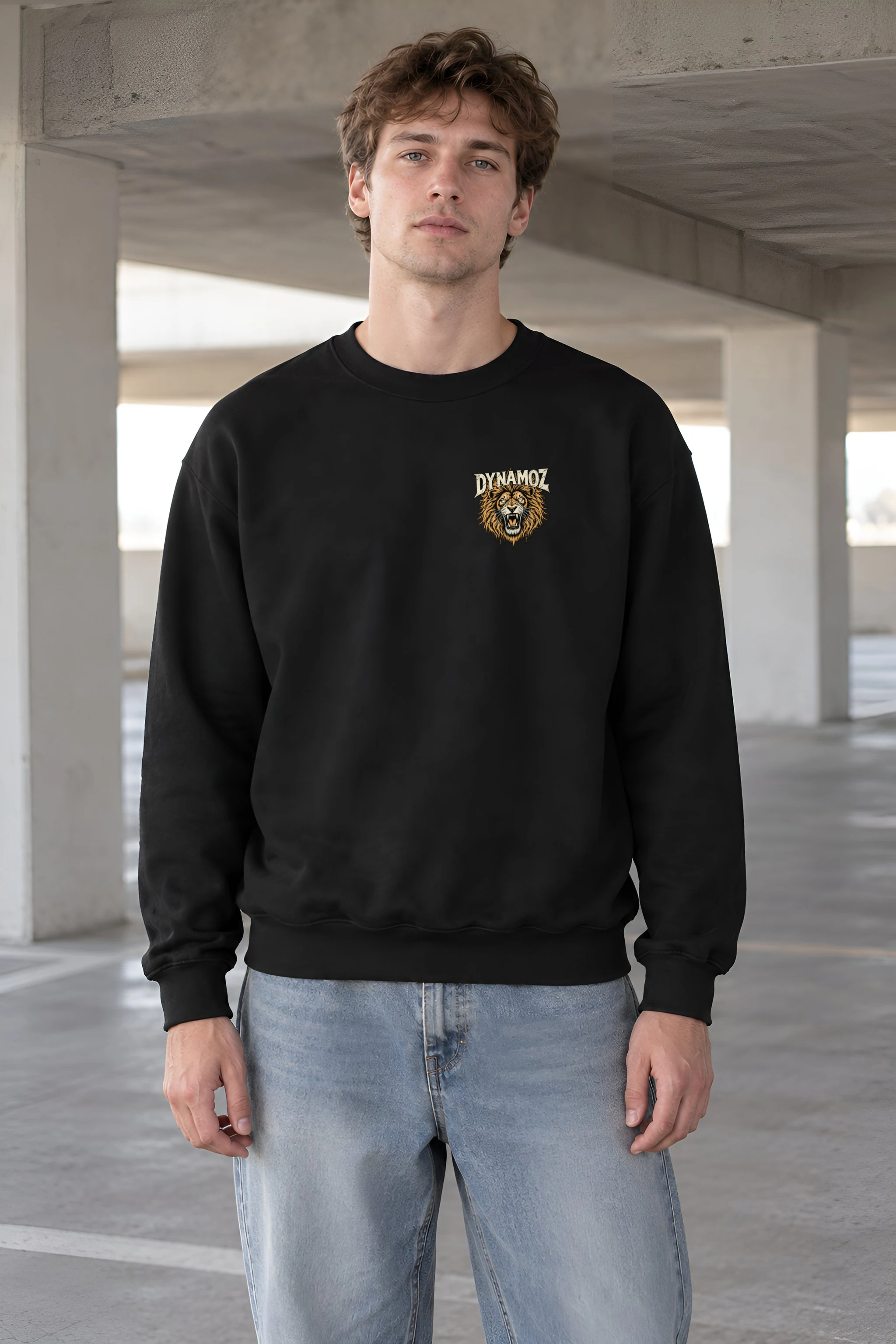 "Dynamoz Lion Roar" 1 Crewneck Sweatshirt