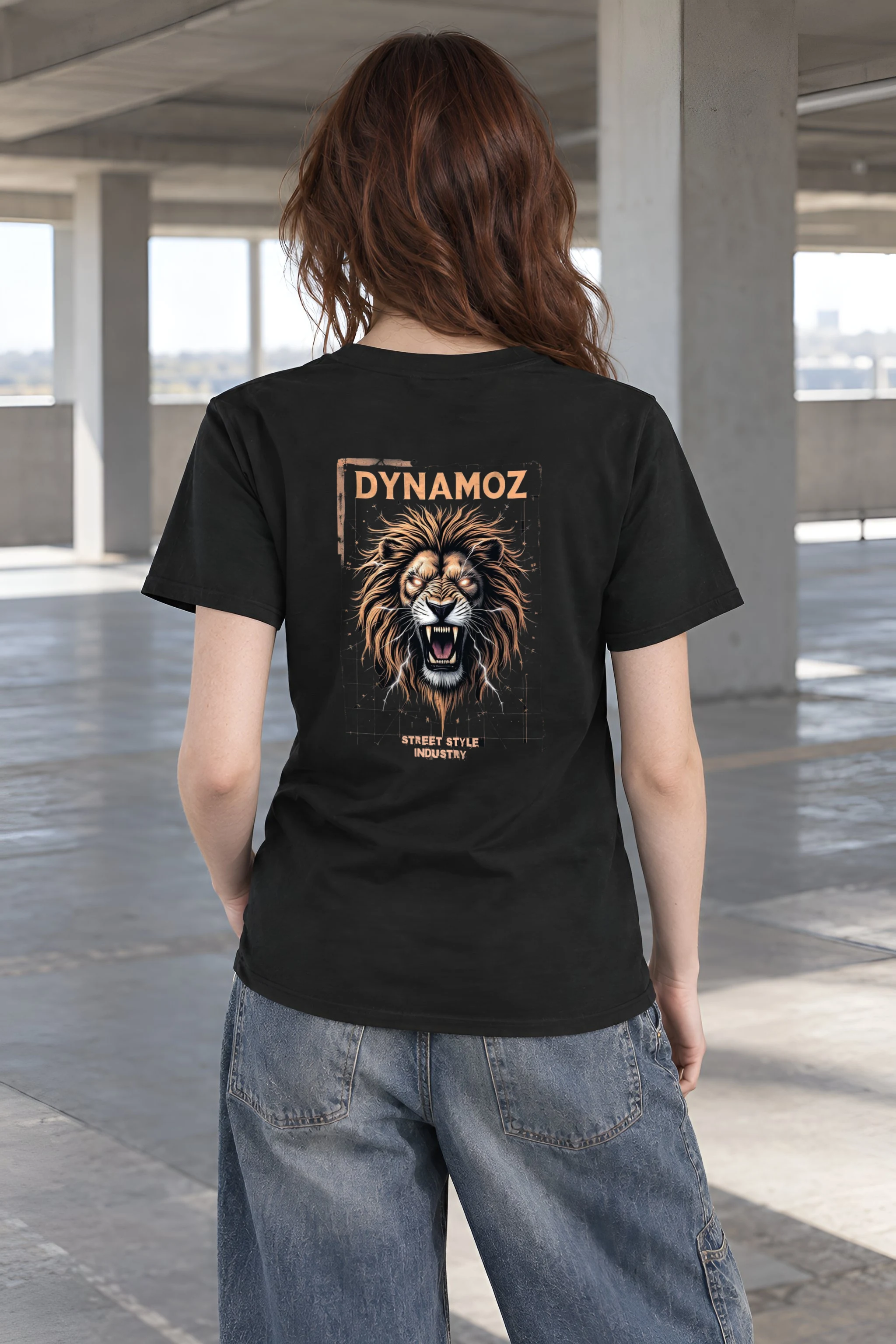 "DynamoZ Lion Roar" Heavyweight Unisex Crewneck T-shirt