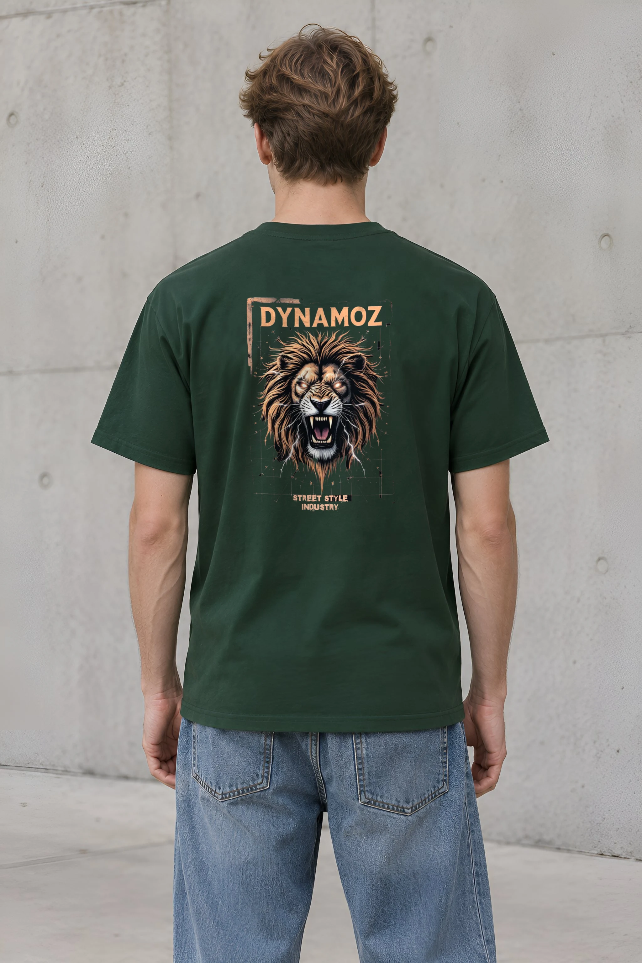 "DynamoZ Lion Roar" Heavyweight Unisex Crewneck T-shirt