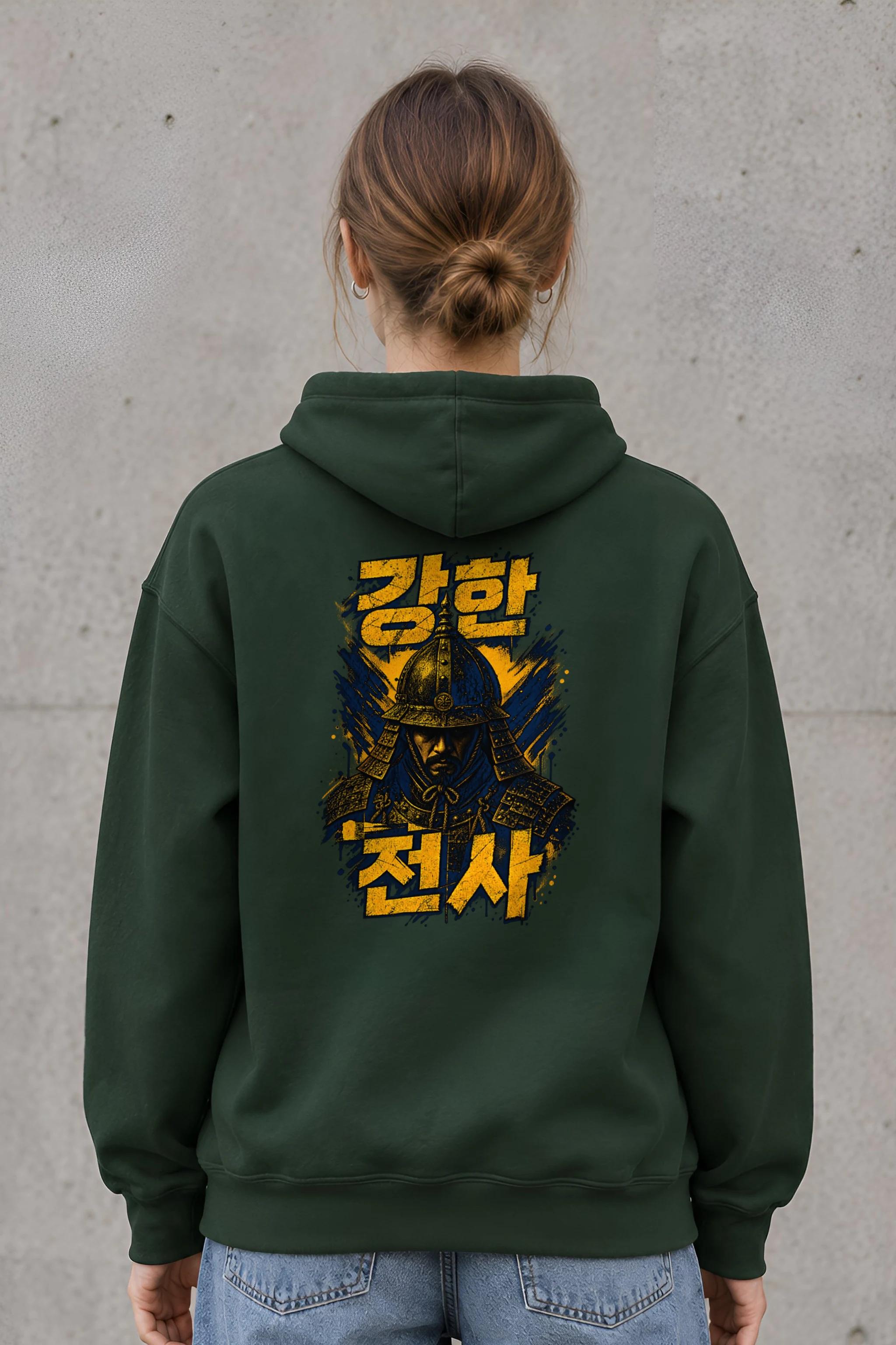 "강한 전사" Unisex Pullover Hoodie