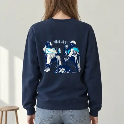 "대화 시간" Heavy Blend Unisex Crewneck Sweatshirt