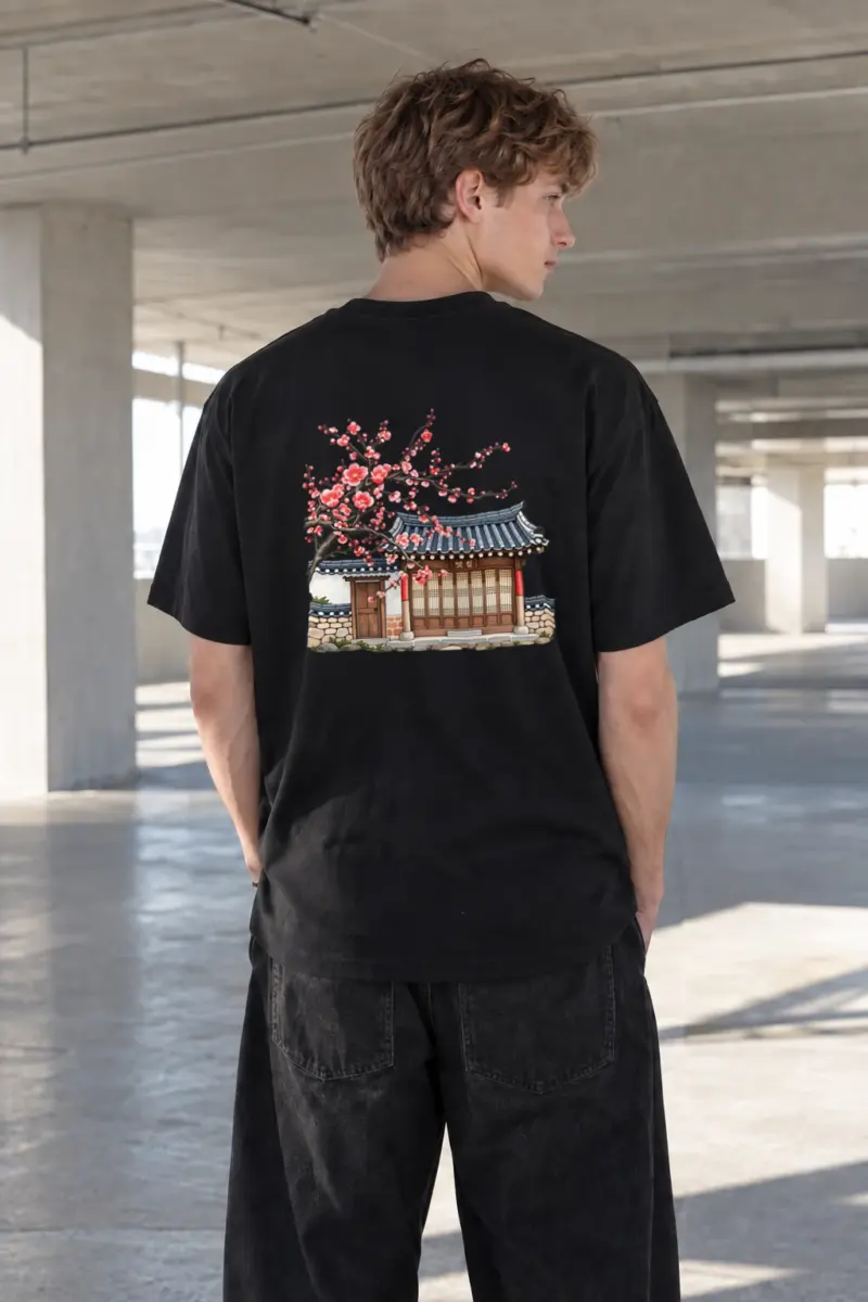 "옛집 Blossom House" Heavyweight Unisex Crewneck T-shirt | Gildan 5000