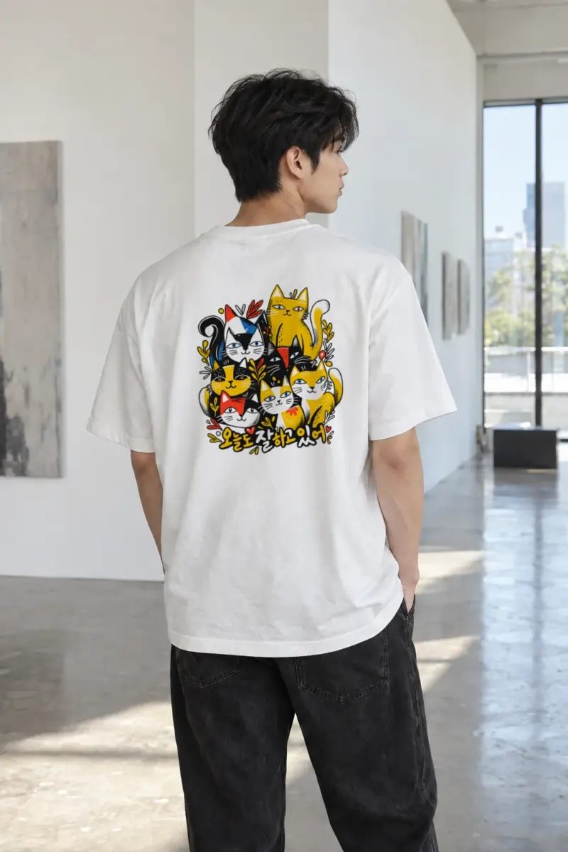 "오늘도 잘하고 있어 Cats" Heavyweight Unisex Crewneck T-shirt | Gildan 5000