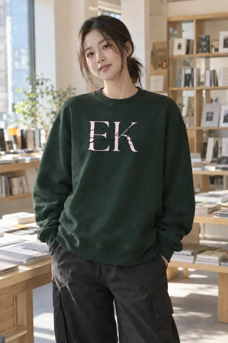 “Empress Korea” Heavy Blend Unisex Crewneck Sweatshirt | Gildan 18000