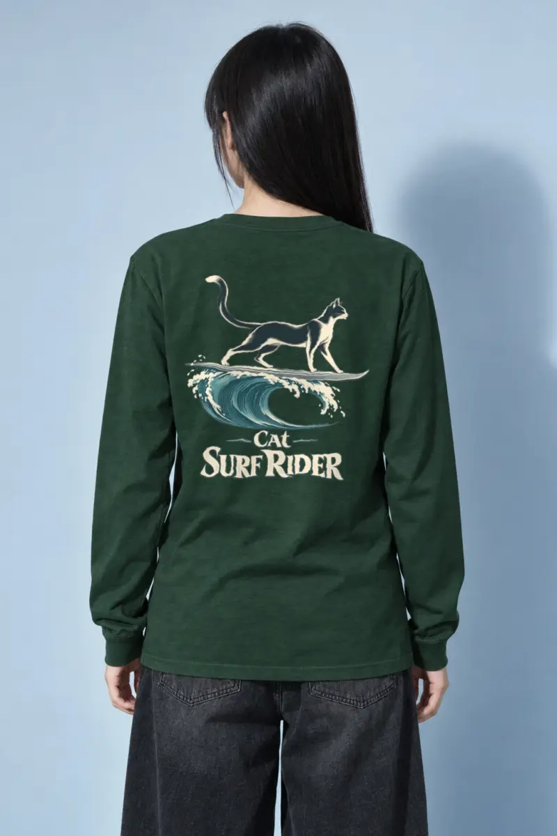 "Feline On Surfboard" Unisex Longsleeve T-shirt | Gildan 2400