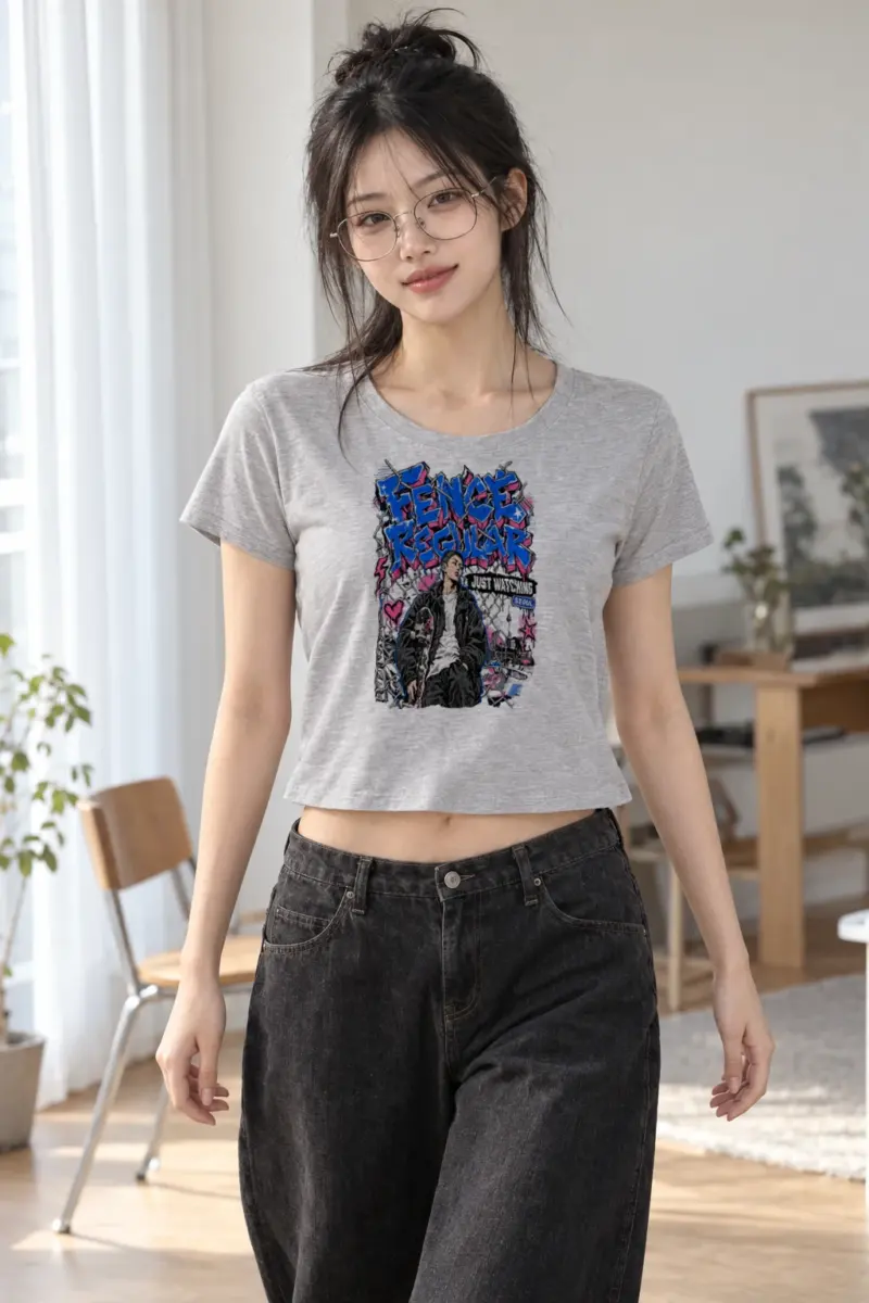 "Fence Regular Seoul" Women's Crop Tee