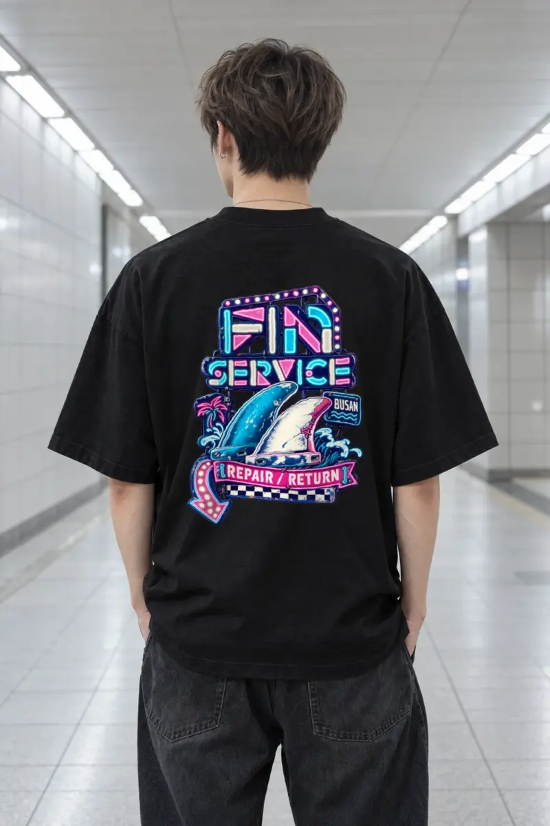 "Fin Service Busan" Men's Oversized Heavyweight Crewneck T-Shirt