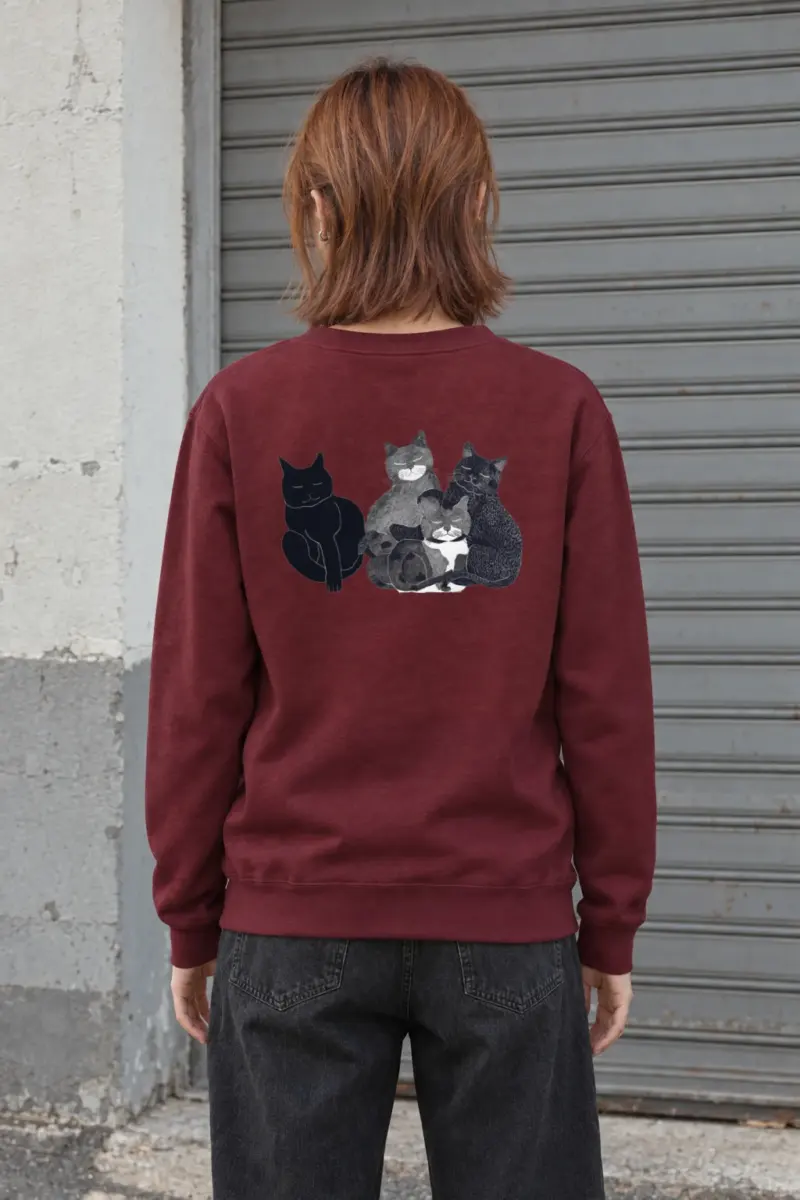 "Five Cat Gathering" Heavy Blend Unisex Crewneck Sweatshirt
