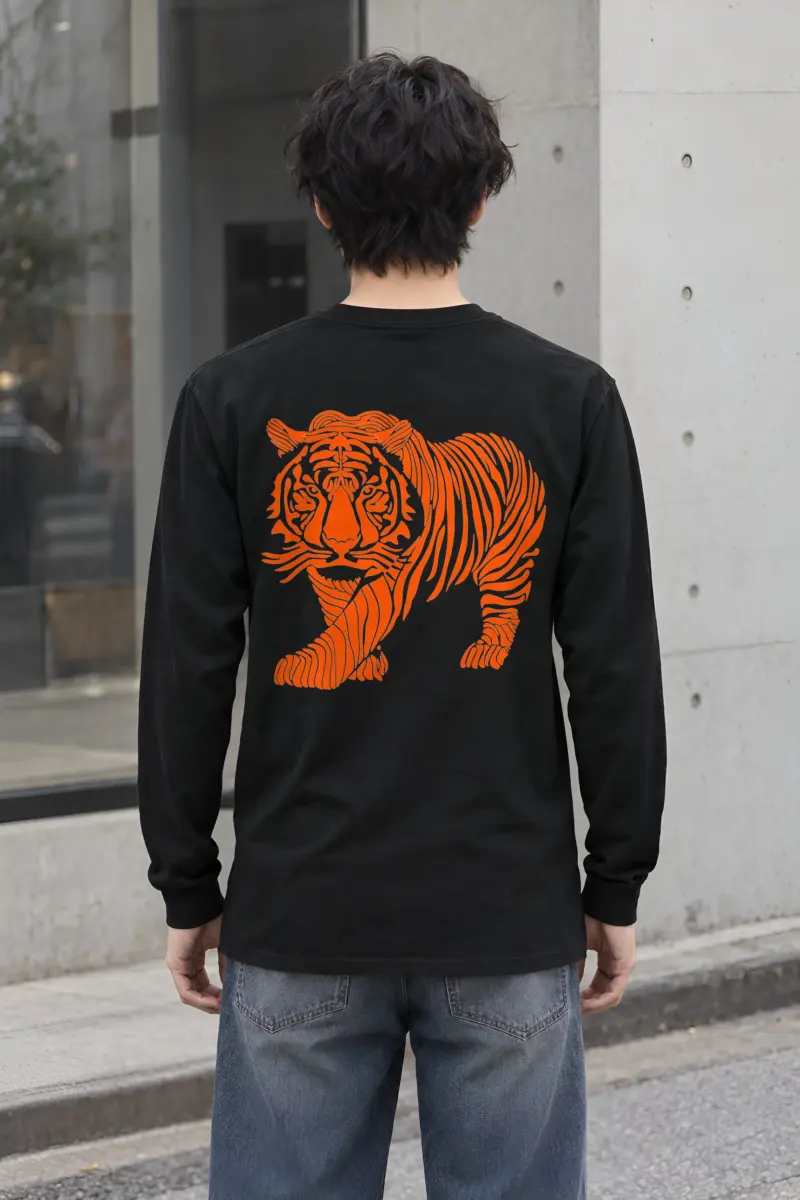 "Flowing Tiger" Unisex Longsleeve T-shirt
