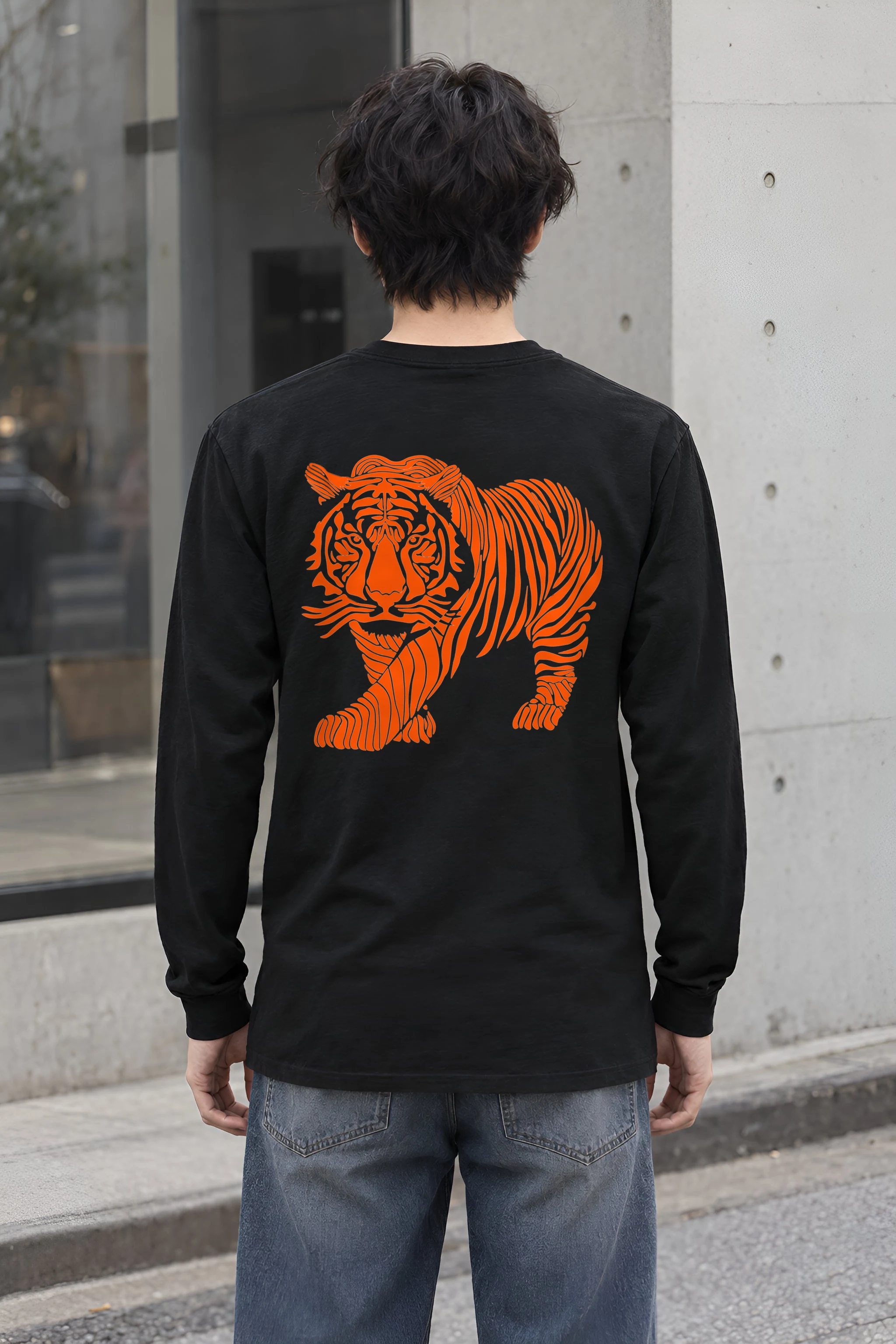 "Flowing Tiger" Unisex Longsleeve T-shirt