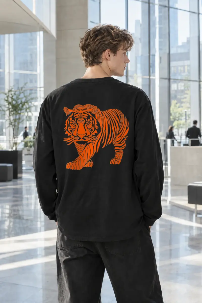 “Flowing Tiger” Unisex Longsleeve T-shirt | Gildan 2400
