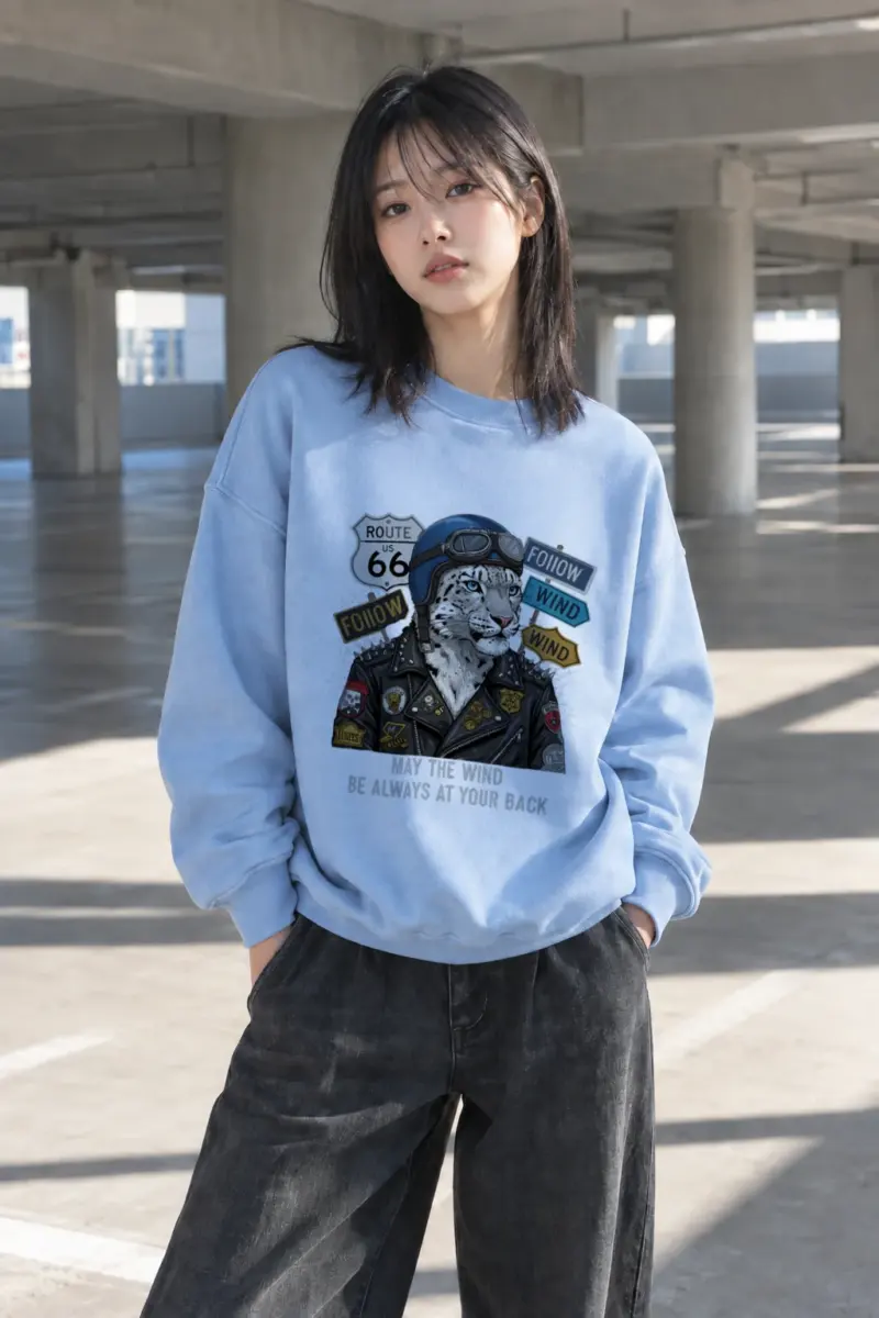 "Follow The Wind" Heavy Blend Unisex Crewneck Sweatshirt | Gildan 18000
