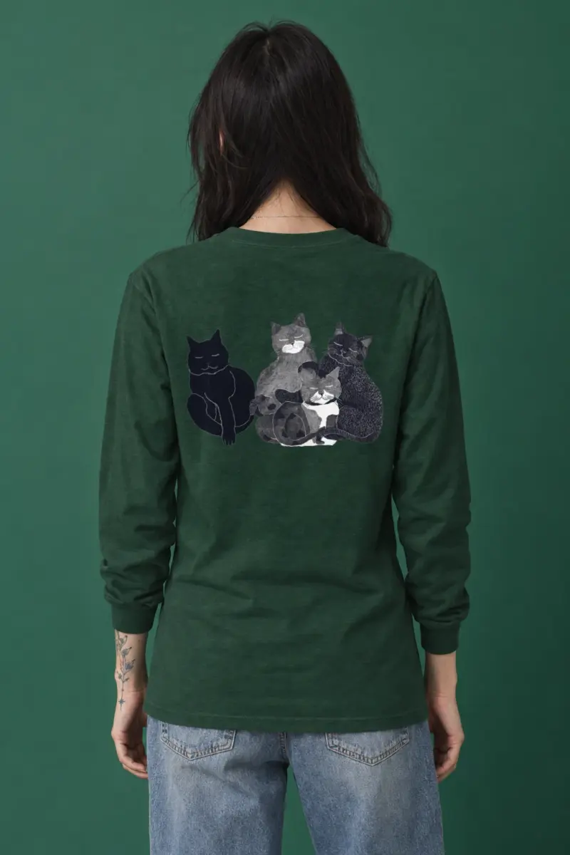 "Four Resting Cats" Unisex Longsleeve T-shirt
