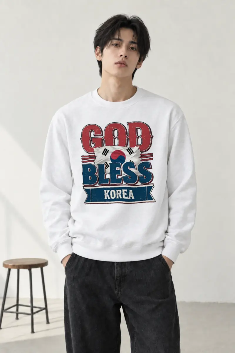 "God Bless Korea" Heavy Blend Unisex Crewneck Sweatshirt | Gildan 18000