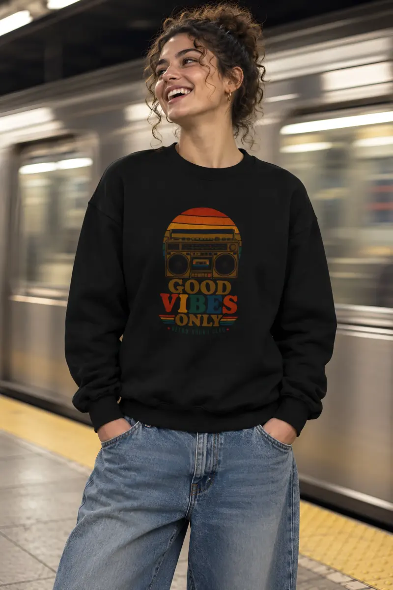 "Good Vibes Only" Heavy Blend Unisex Crewneck Sweatshirt