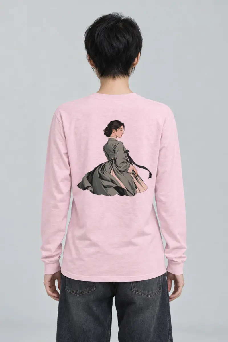 "Green Hanbok Portrait" Unisex Longsleeve T-shirt