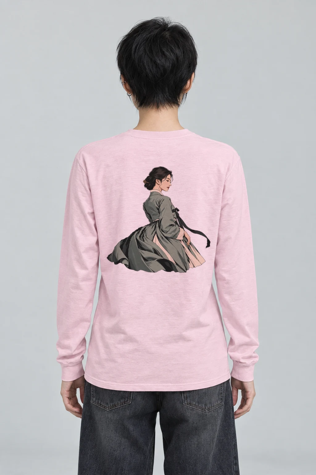 "Green Hanbok Portrait" Unisex Longsleeve T-shirt | Gildan 2400