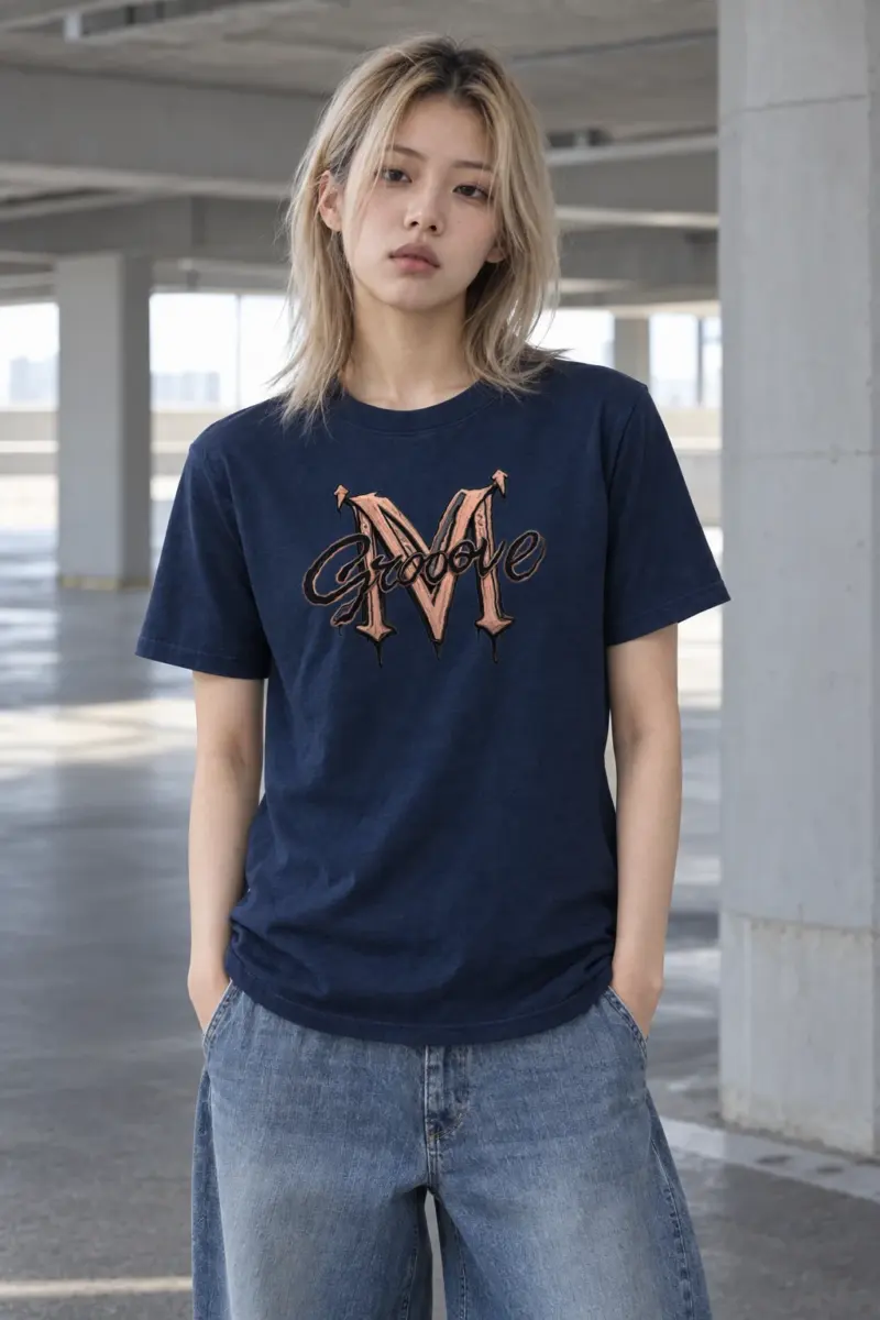 "Groove Gothic M" Heavyweight Unisex Crewneck T-shirt
