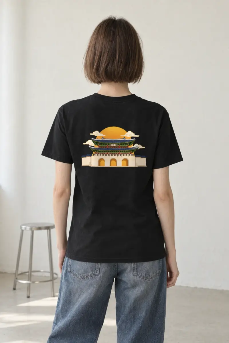 "Gwanghwamun Golden Gate" Heavyweight Unisex Crewneck T-shirt