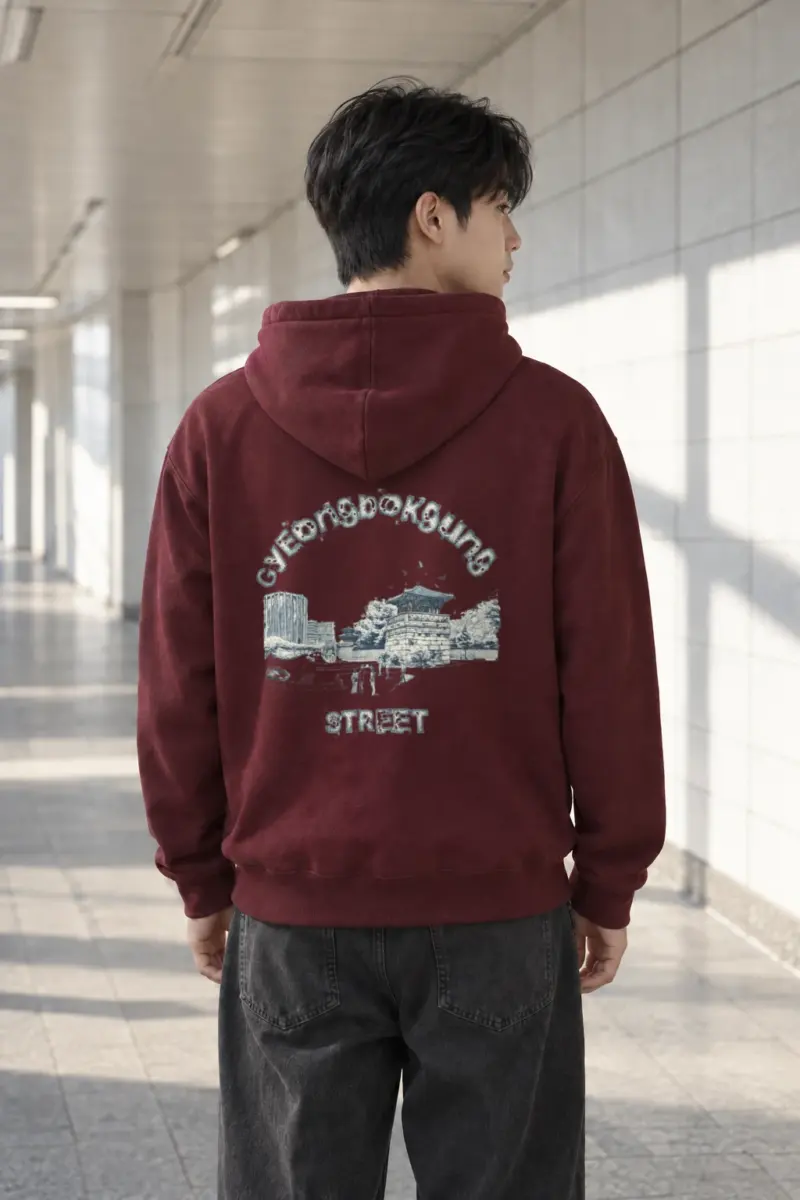 "Gyeongbokgung Street" Heavy Blend Unisex Pullover Hoodie | Gildan 18500
