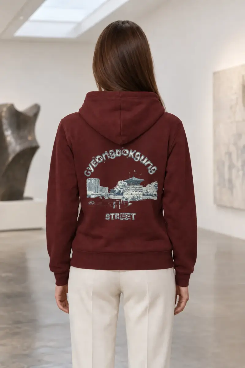"Gyeongbokgung Street" Heavy Blend Unisex Pullover Hoodie | Gildan 18500