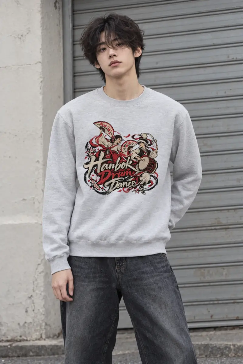 "Hanbok Drum Dance" Heavy Blend Unisex Crewneck Sweatshirt | Gildan 18000