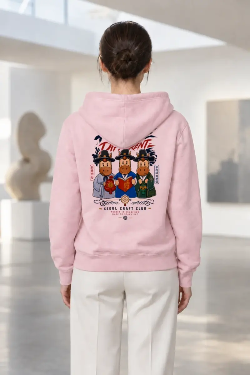 "Hanbok Horse Trio" Heavy Blend Unisex Pullover Hoodie | Gildan 18500