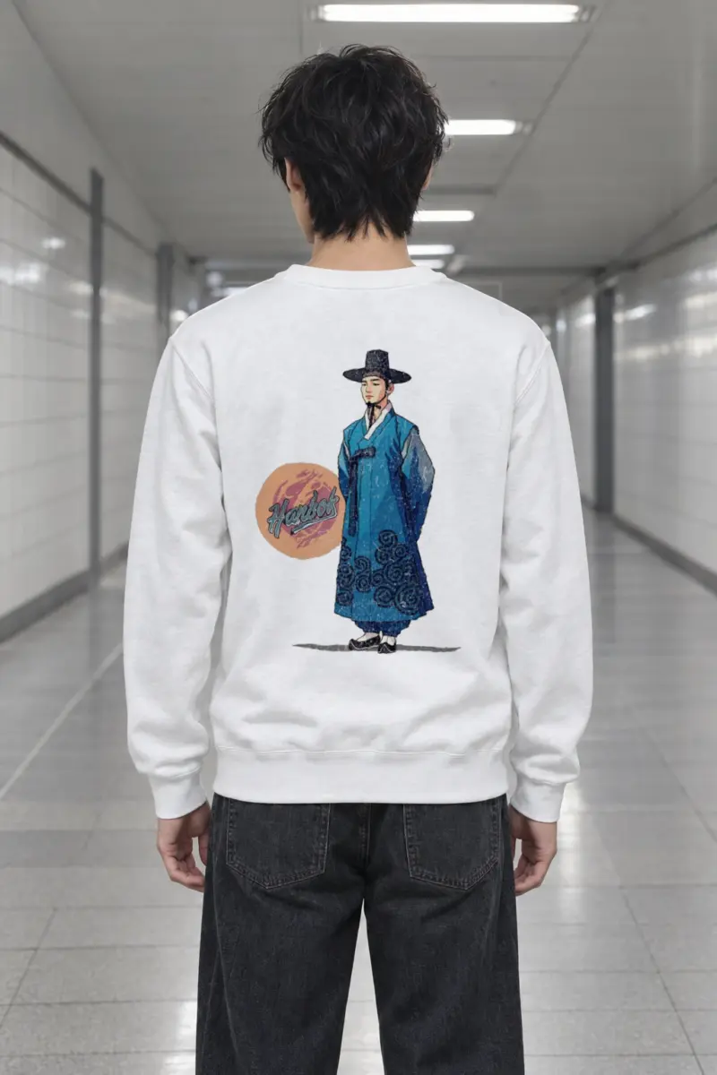 "Hanbok Portrait" Heavy Blend Unisex Crewneck Sweatshirt