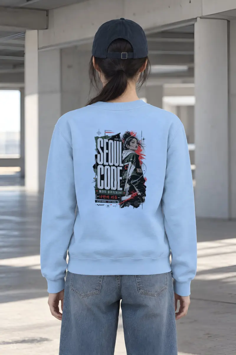 "Headphone Streetwear Woman" Heavy Blend Unisex Crewneck Sweatshirt