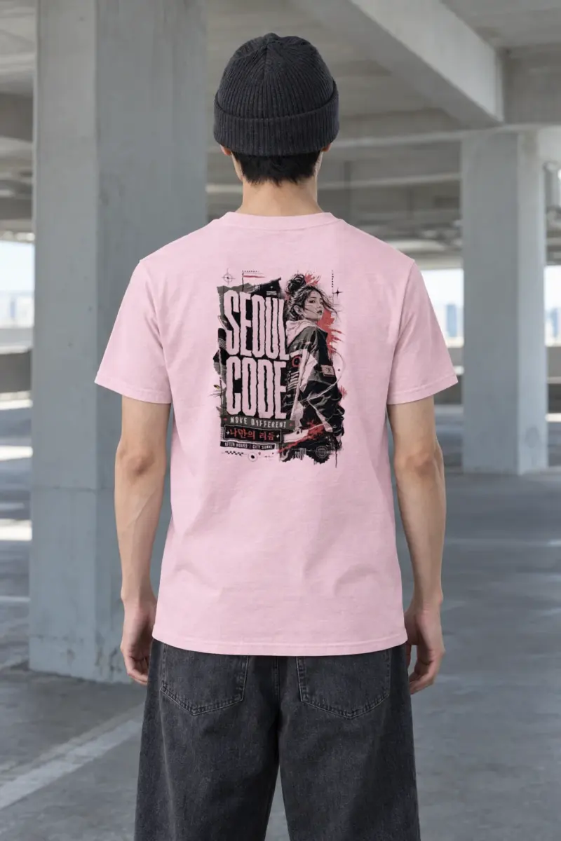 "Headphone Streetwear Woman" Heavyweight Unisex Crewneck T-shirt