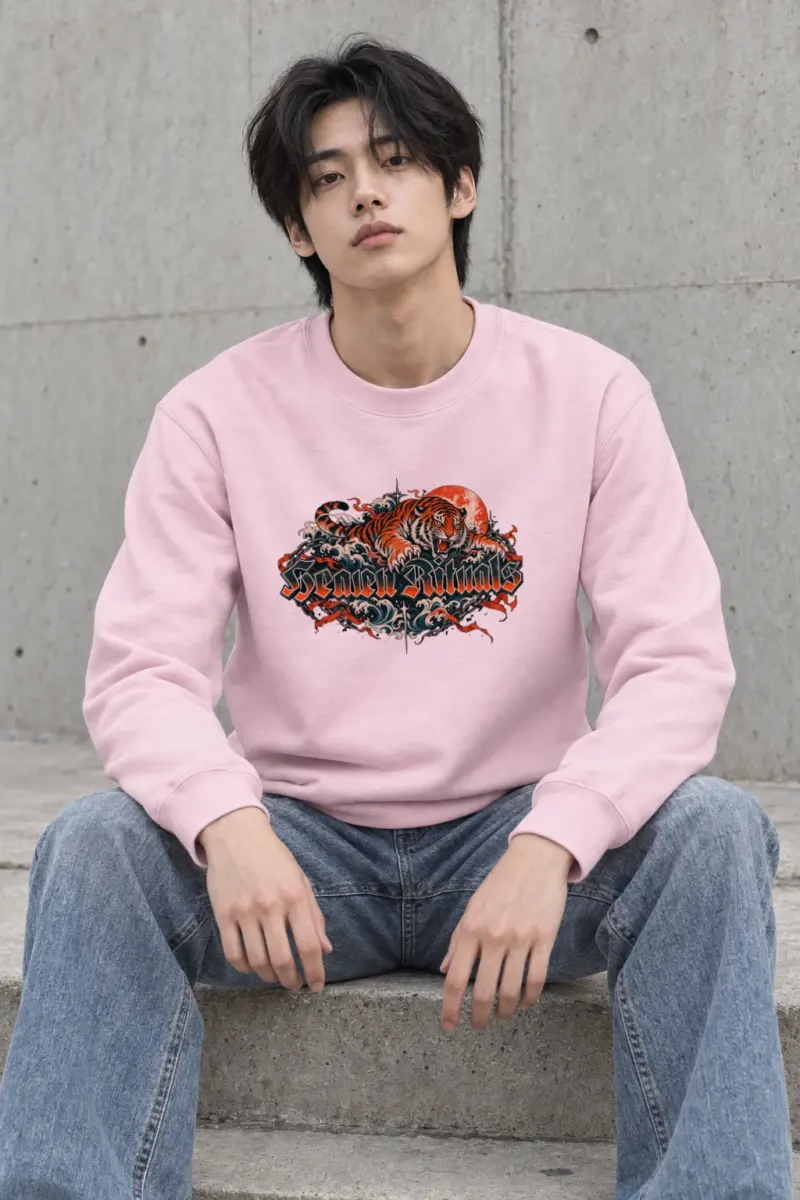 "Snarling Tiger Chain Script" Heavy Blend Unisex Crewneck Sweatshirt