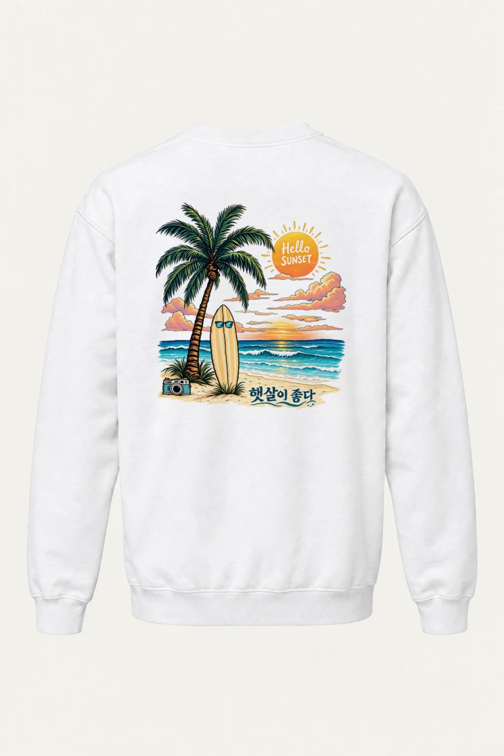 "Hello Sunset California" Heavy Blend Unisex Crewneck Sweatshirt | Gildan 18000