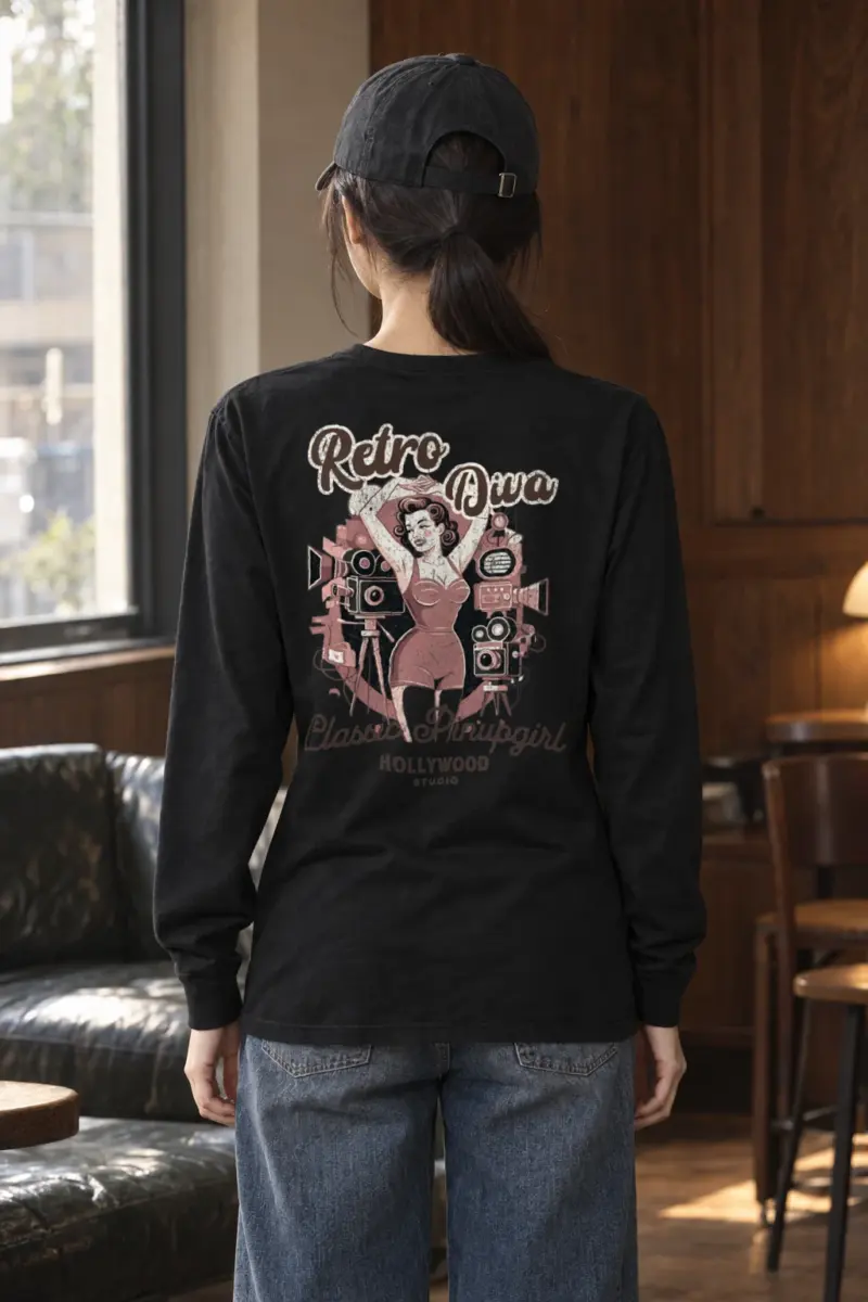 "Hollywood Studio Diva" Unisex Longsleeve T-shirt