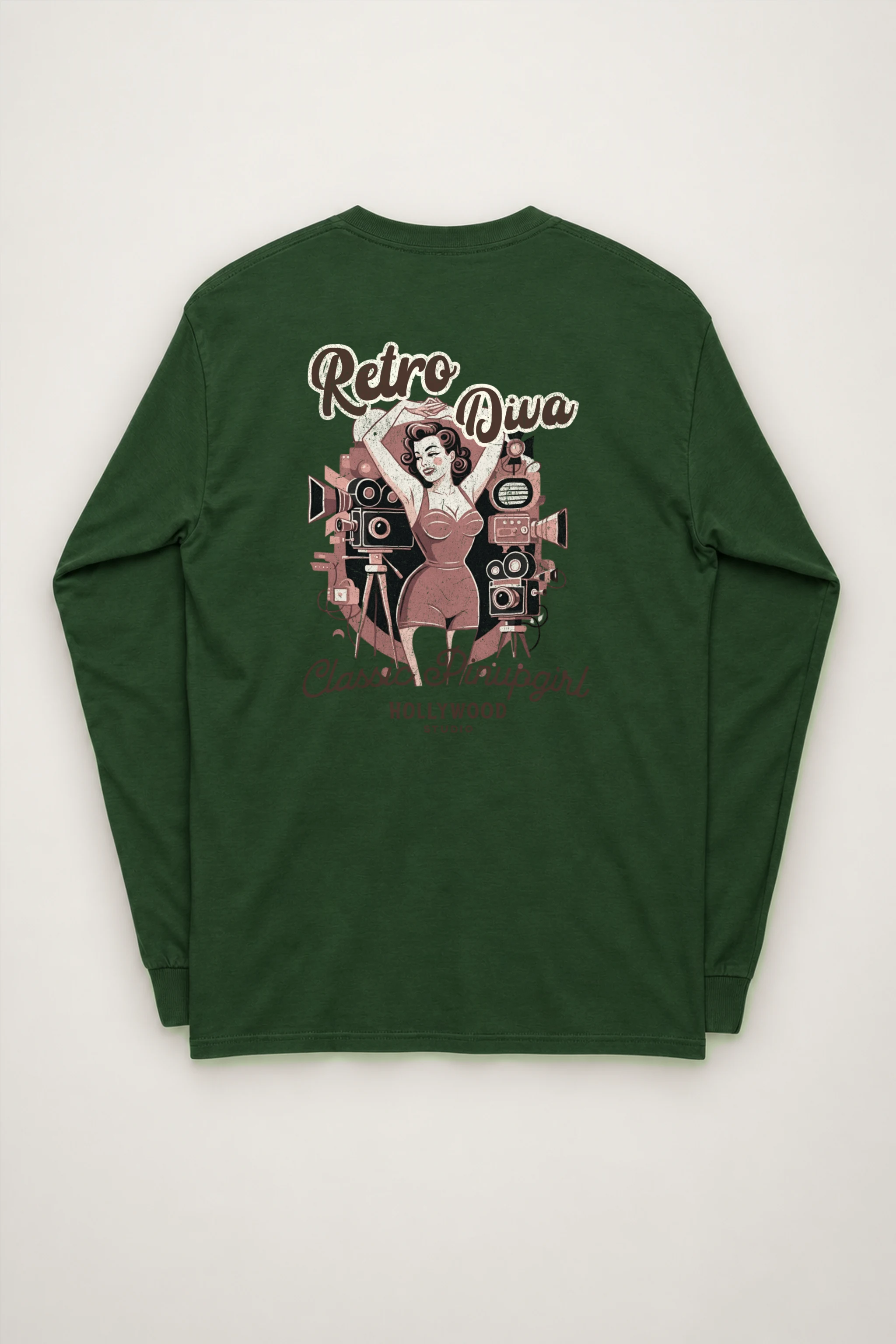 "Hollywood Studio Diva" Unisex Longsleeve T-shirt