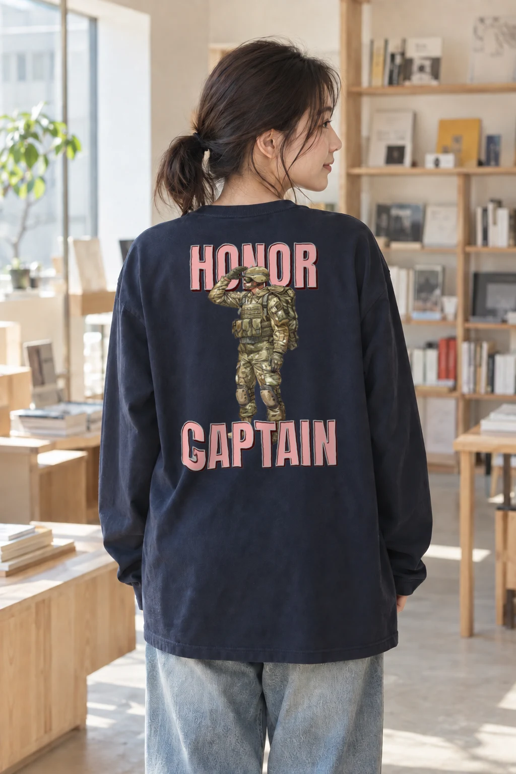 "Honor Captain" Unisex Longsleeve T-shirt | Gildan 2400