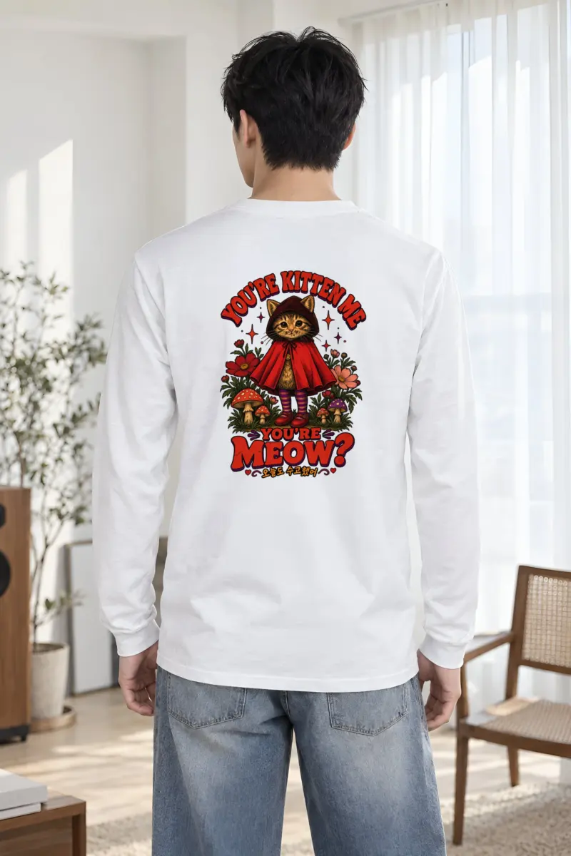 "Hooded Kitten" Unisex Longsleeve T-shirt