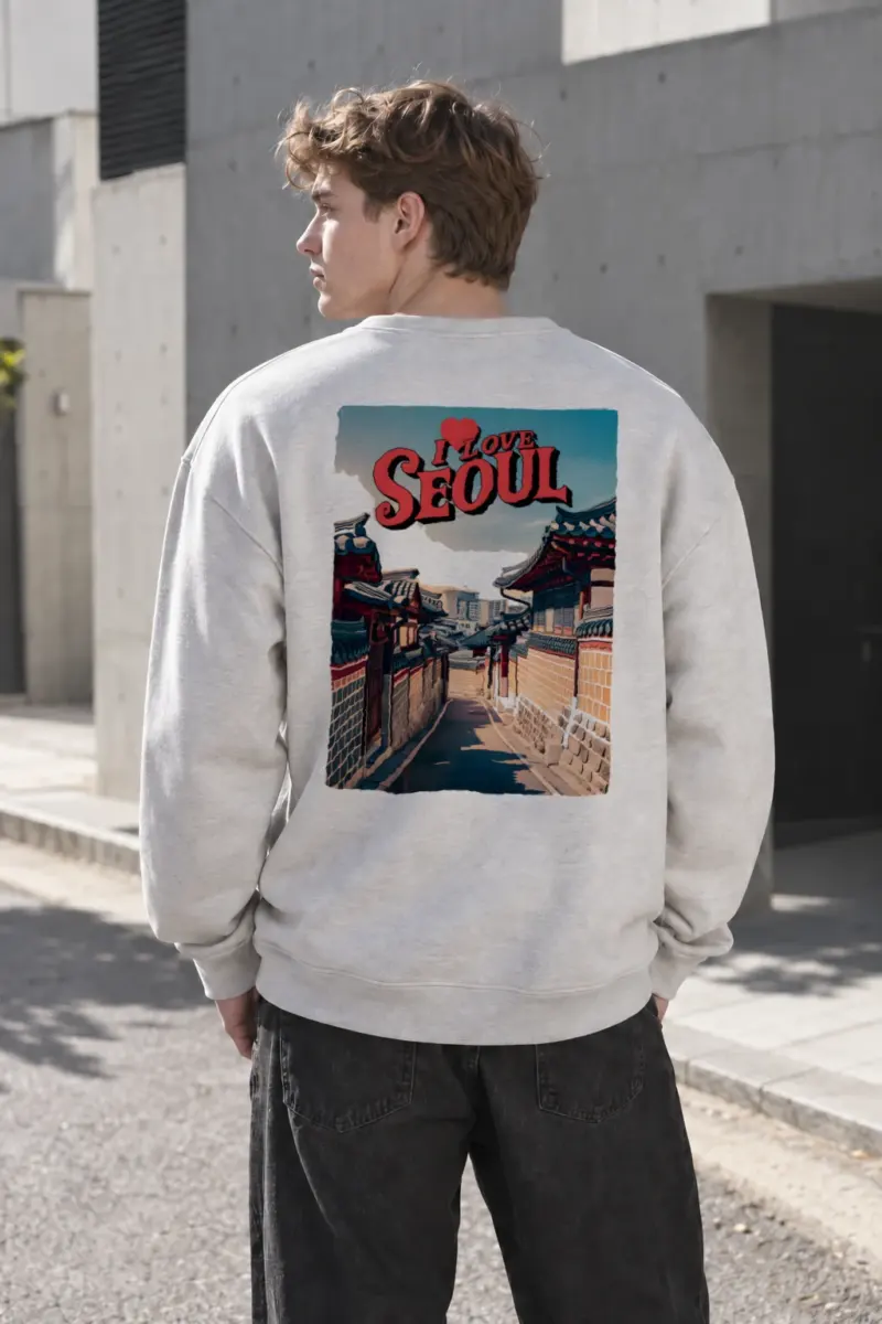 "I Love Seoul" Heavy Blend Unisex Crewneck Sweatshirt | Gildan 18000